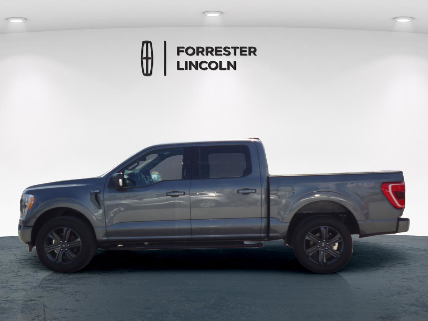 Used 2023 Ford F150 XLT w/ Equipment Group 302A High image 6