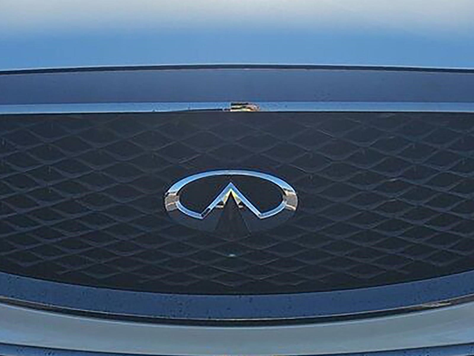 Used 2023 INFINITI QX80 Premium Select w/ Cargo Package RWD image 20