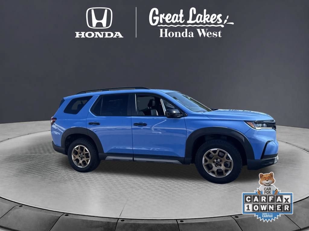 Certified 2024 Honda Pilot TrailSport image 8