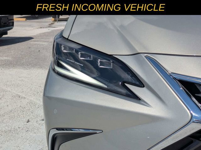 Used 2024 Lexus ES 350 Ultra Luxury FWD image 11