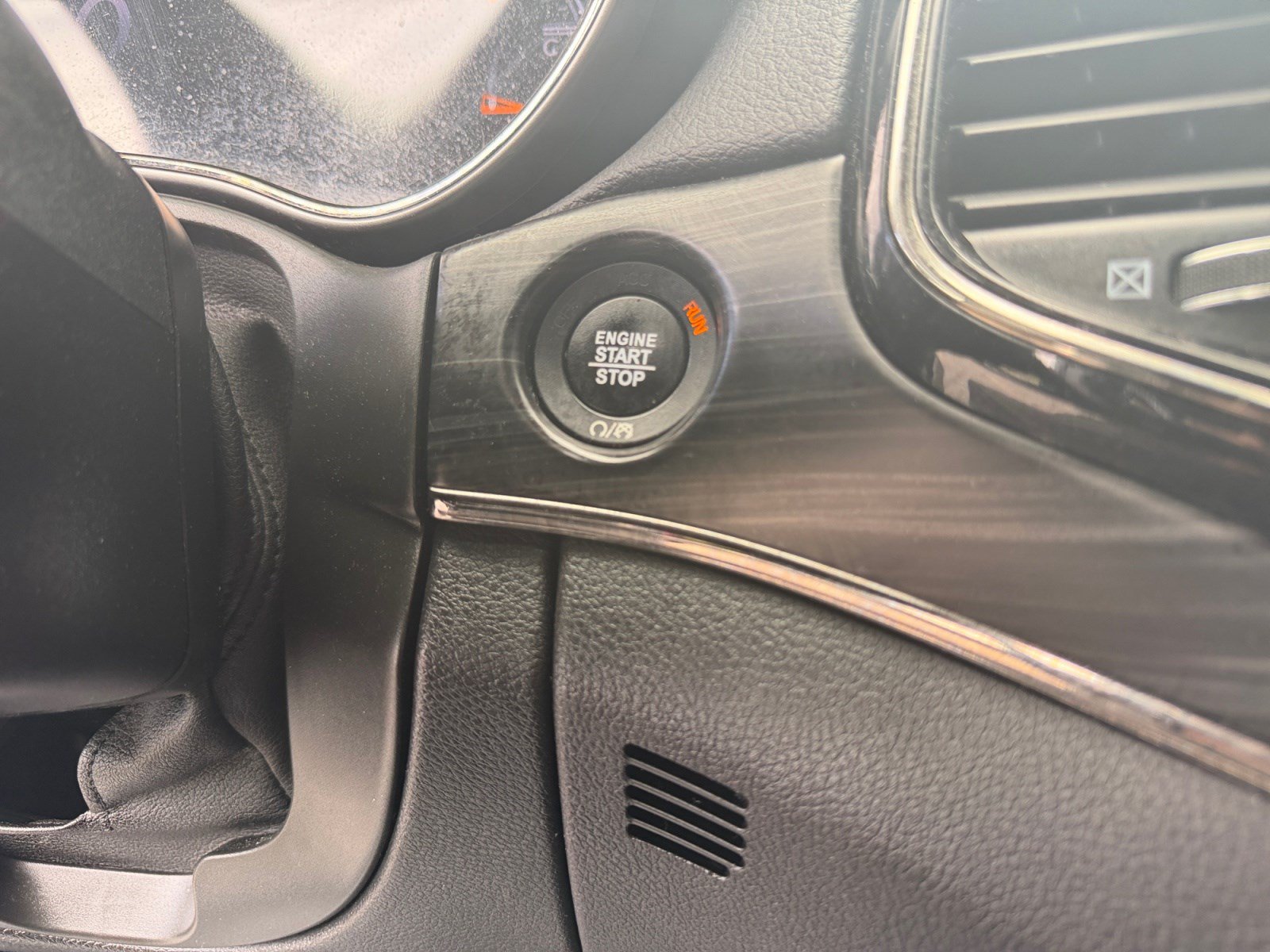 Used 2020 Jeep Grand Cherokee Limited X AWD/4WD image 28