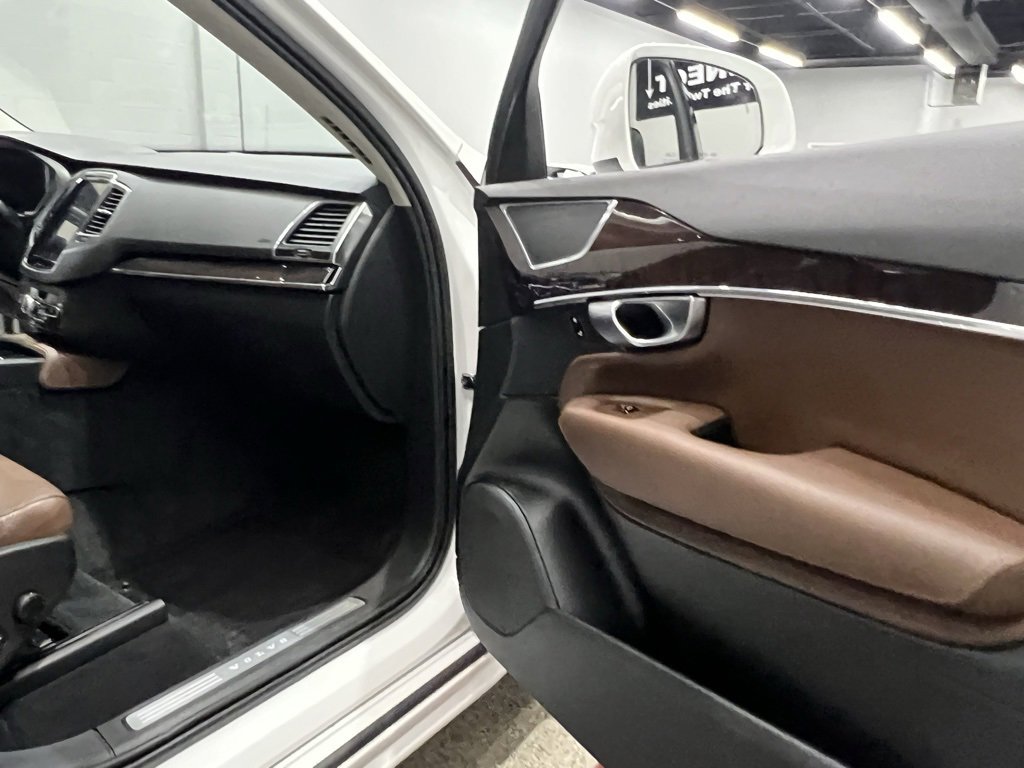 Used 2019 Volvo XC90 T6 Momentum w/ Protection Package image 26