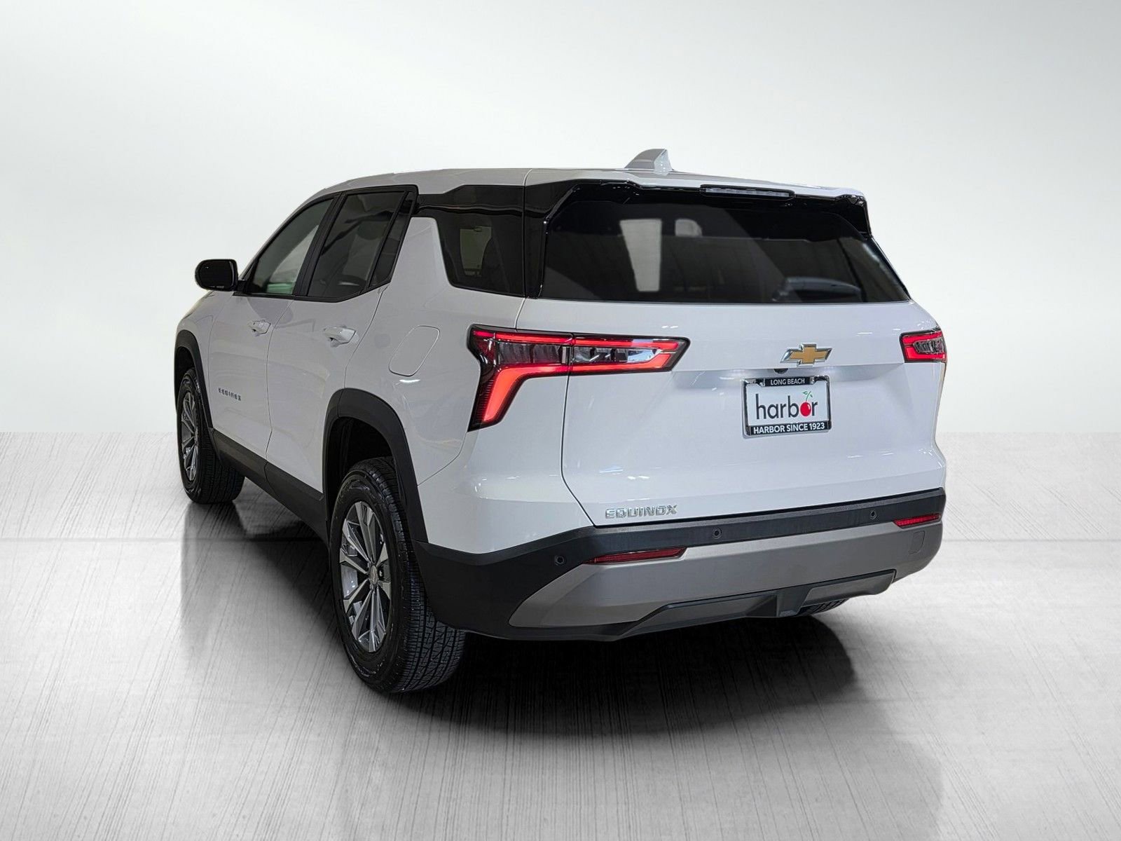 Used 2025 Chevrolet Equinox LT image 5