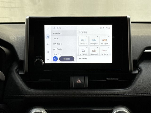 Used 2024 Toyota RAV4 XLE image 19