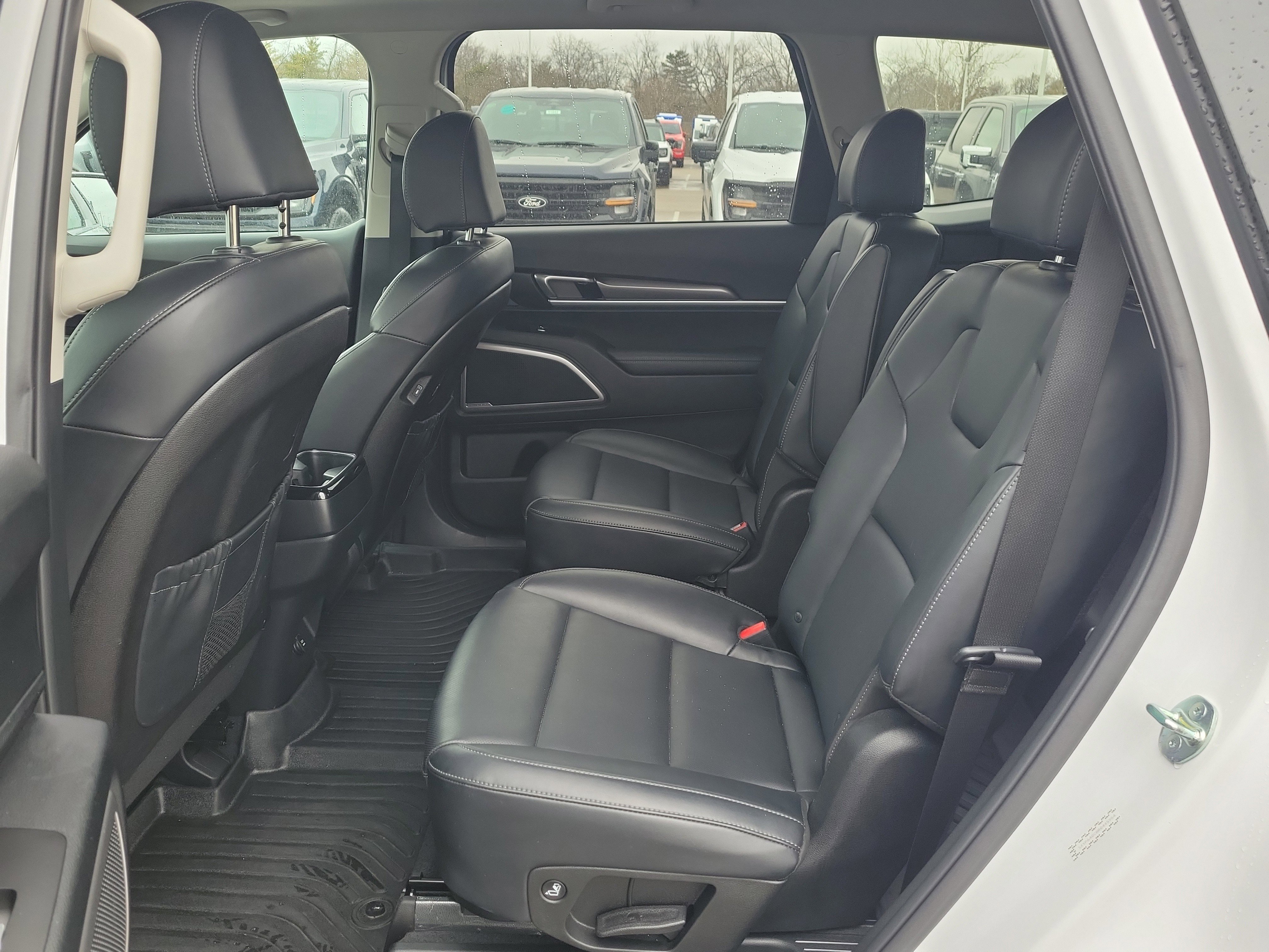 Used 2024 Kia Telluride S w/ S Sunroof Package image 12
