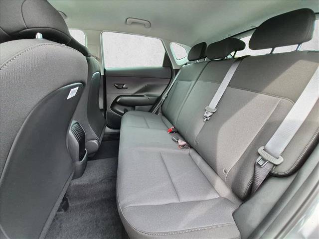 New 2027 Hyundai Kona SE FWD image 15