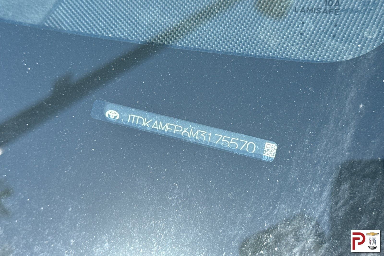Used 2021 Toyota Prius Prime XLE FWD image 3