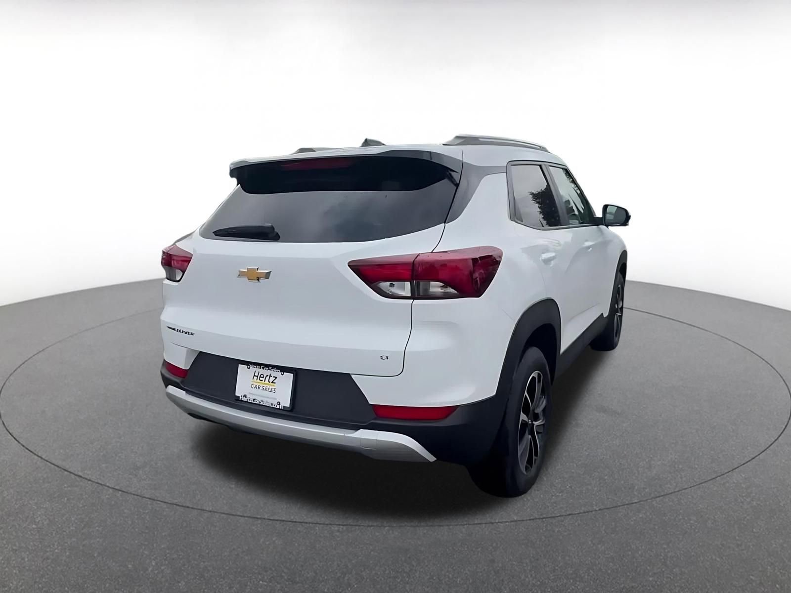 Used 2025 Chevrolet TrailBlazer LT FWD image 14