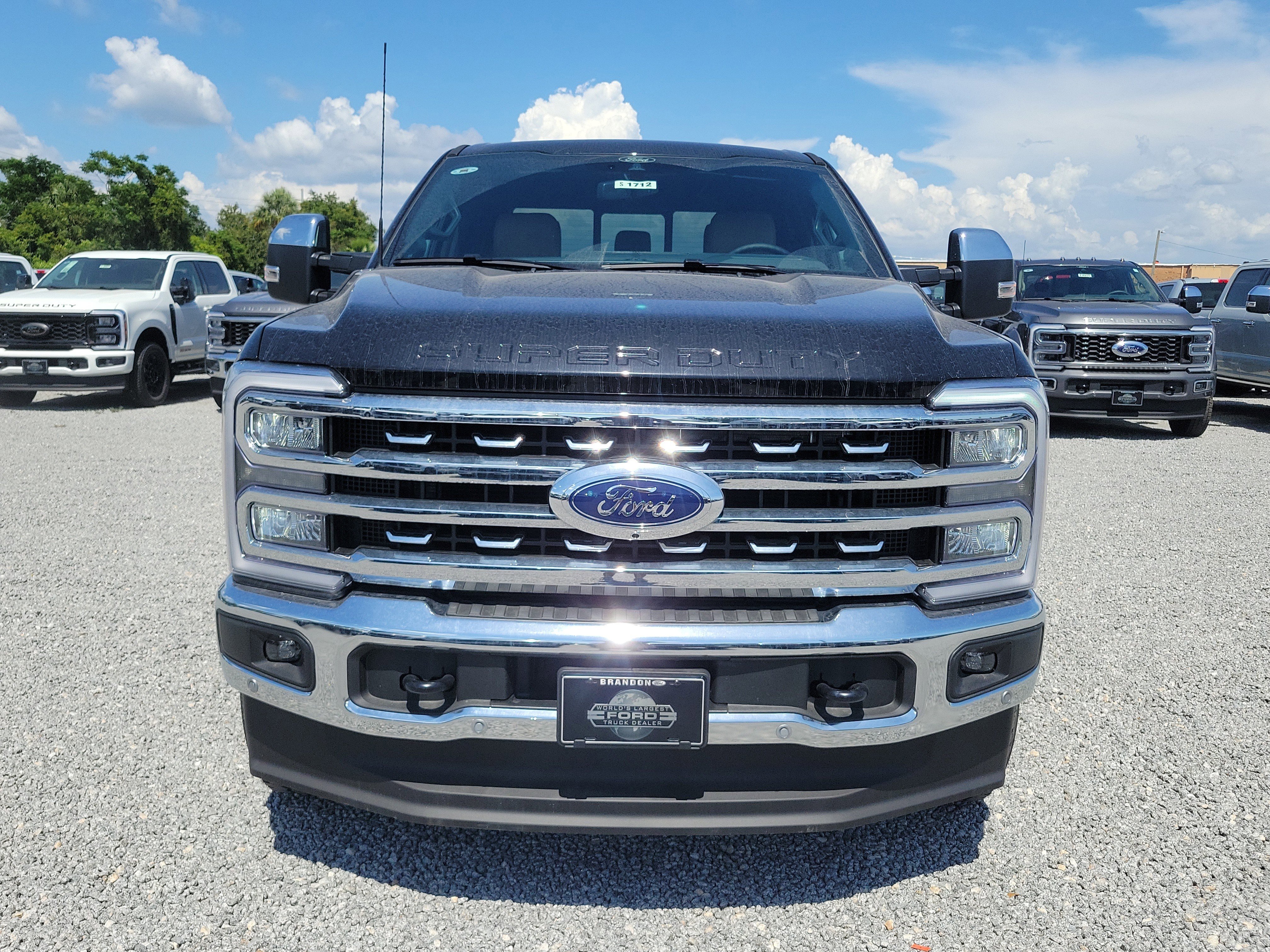 New 2025 Ford F250 Lariat w/ Lariat Ultimate Package image 3