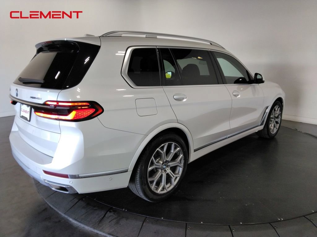 Used 2023 BMW X7 xDrive40i image 5