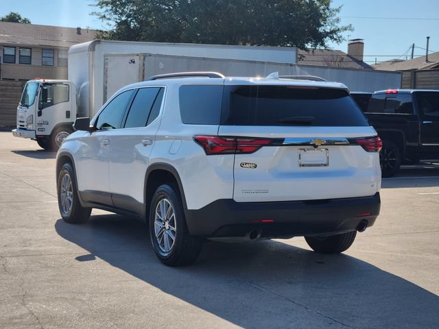 Used 2023 Chevrolet Traverse LT FWD image 3