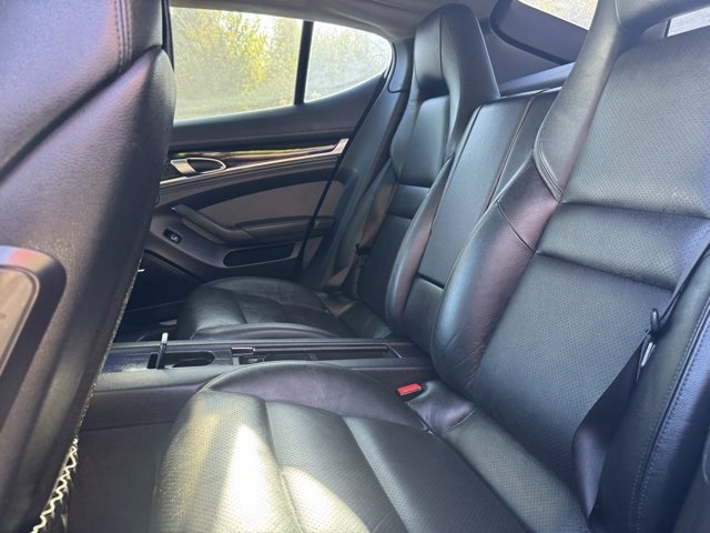 Used 2014 Porsche Panamera image 19