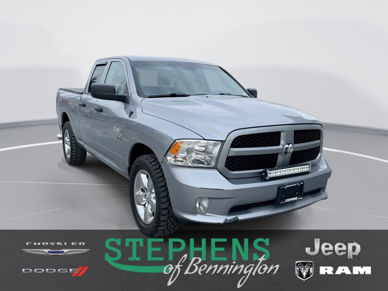Used 2019 RAM 1500 Express w/ Express Value Package AWD/4WD image 1