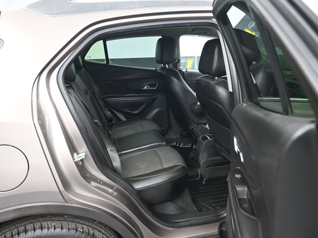Used 2015 Buick Encore FWD image 35