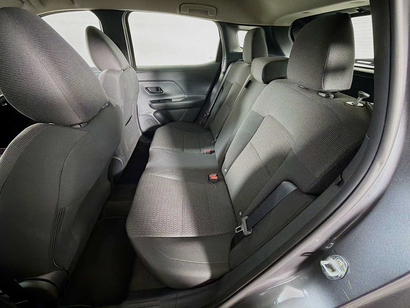 Used 2025 Nissan Kicks S AWD/4WD image 21