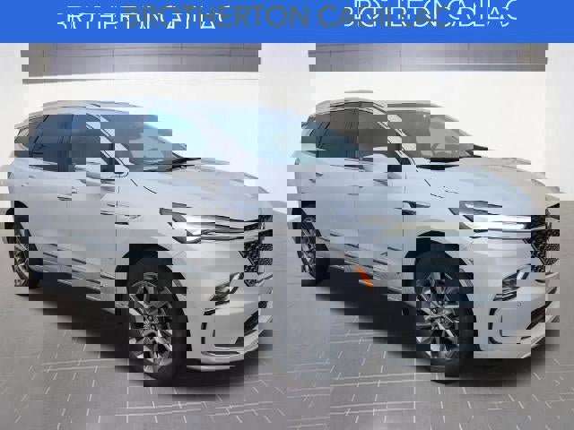 Certified 2023 Buick Enclave Avenir w/ Avenir Technology Package image 4