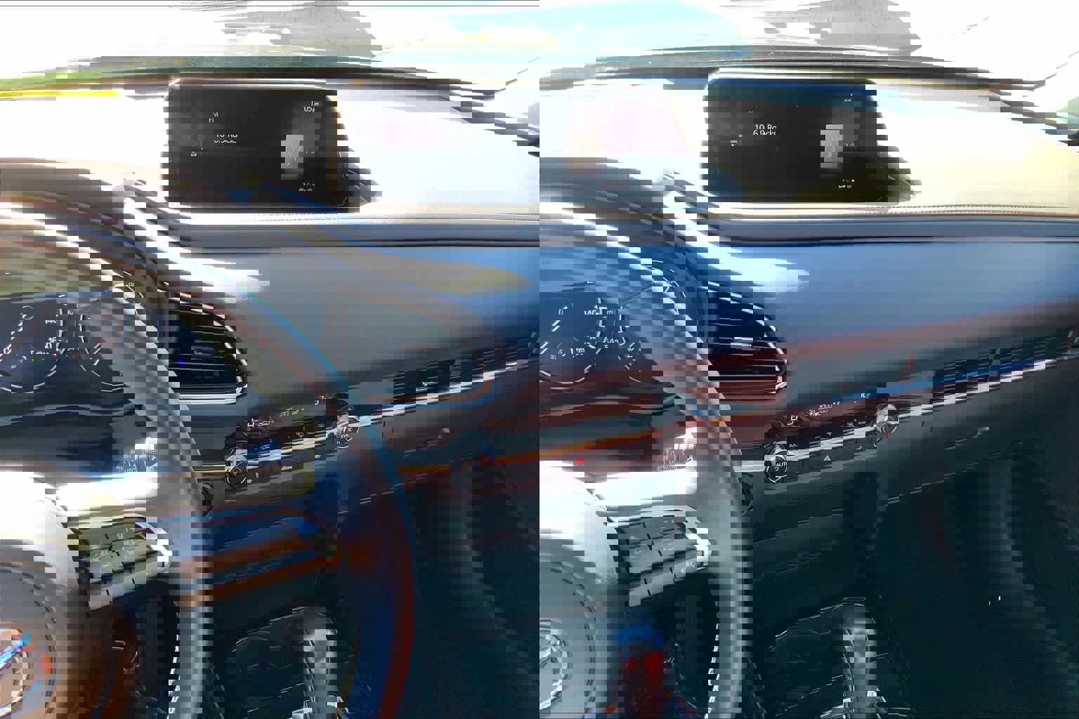 Used 2025 MAZDA CX-30 AWD 2.5 S w/ Preferred Package image 7