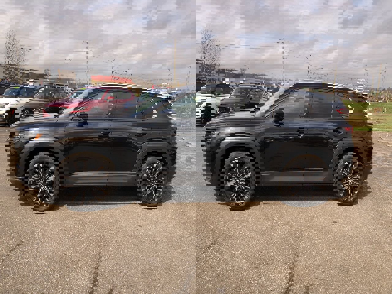 Used 2025 MAZDA CX-50 AWD 2.5 S w/ Premium Plus Pkg image 3