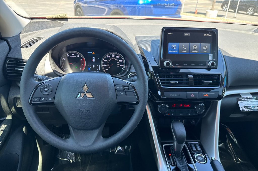 New 2026 Mitsubishi Eclipse Cross LE AWD/4WD image 15