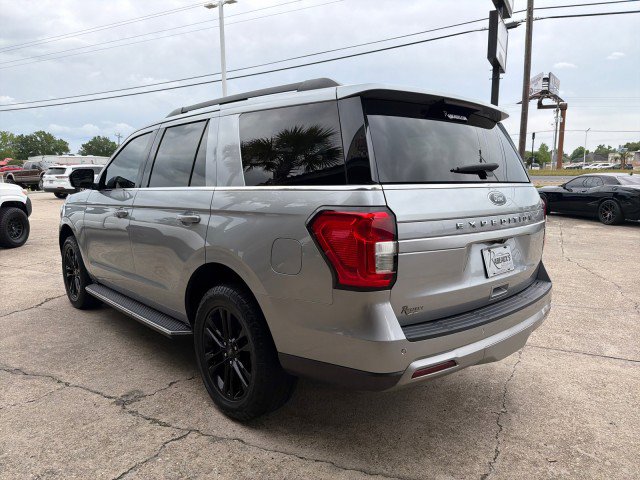 Used 2022 Ford Expedition XLT AWD/4WD image 7
