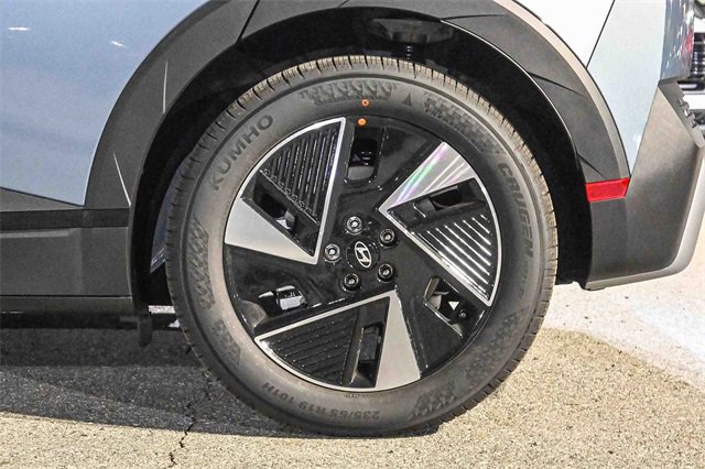New 2026 Hyundai Ioniq 5 SEL image 10