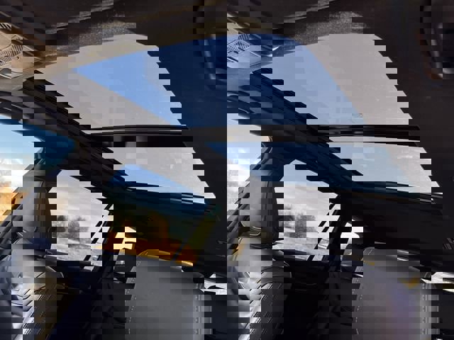 Certified 2022 Cadillac XT6 Sport w/ Technology Package image 21