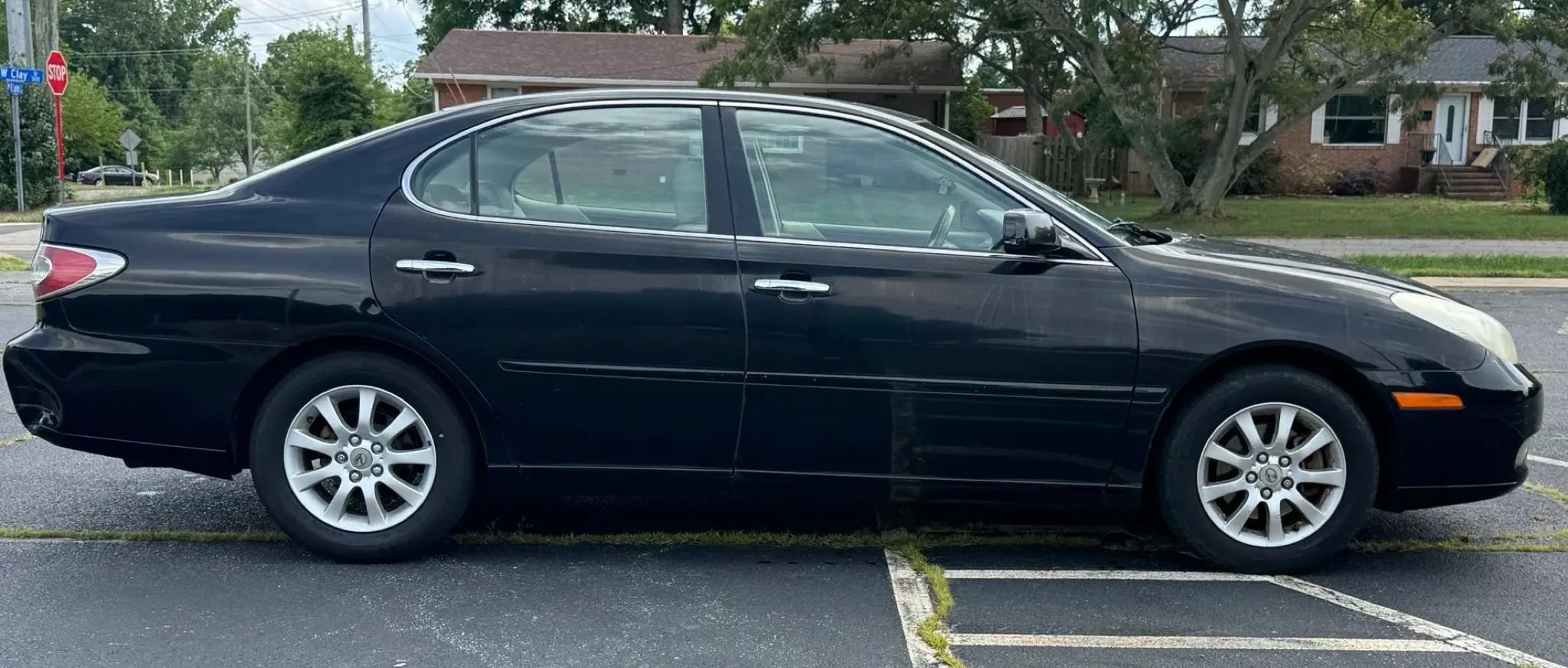 Used 2002 Lexus ES 330 FWD image 11