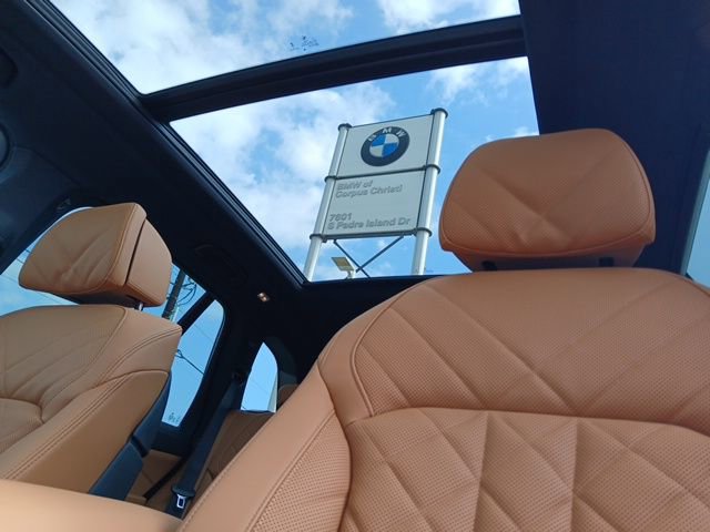 New 2026 BMW X5 xDrive50e image 30