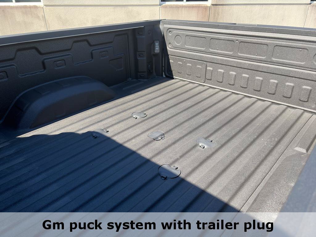 Used 2026 Chevrolet Silverado 2500 High Country w/ High Country Premium Package AWD/4WD image 32