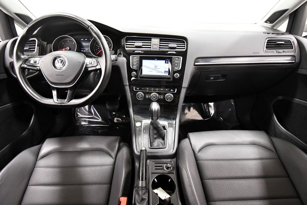 Used 2015 Volkswagen Golf TDI SEL FWD image 3