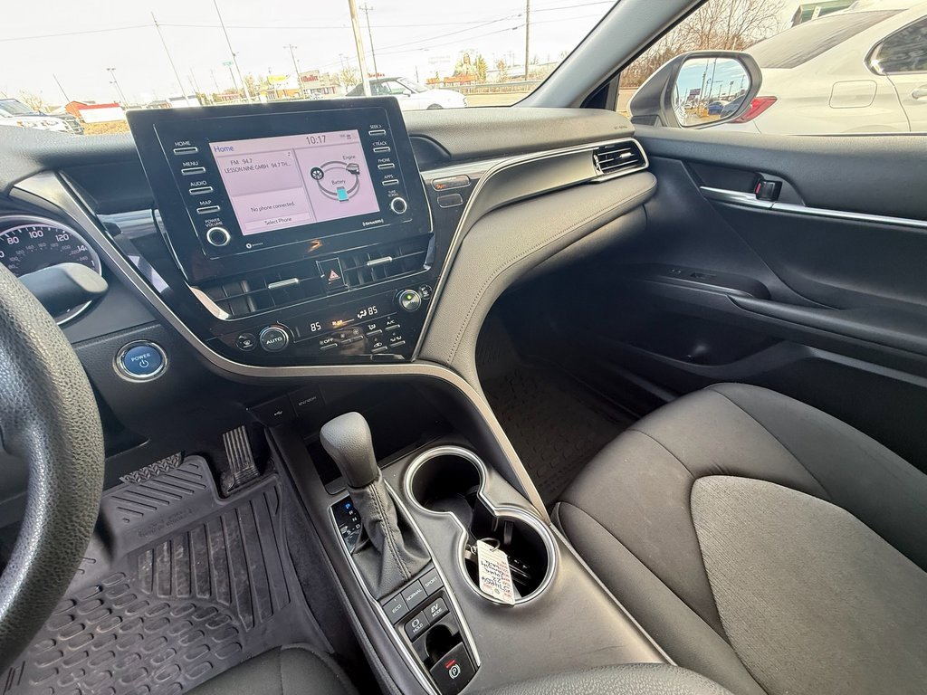 Used 2022 Toyota Camry LE image 16