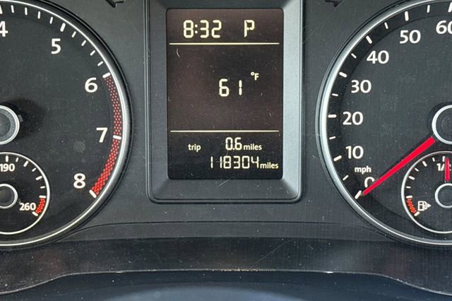 Used 2010 Volkswagen Jetta Limited Edition image 28