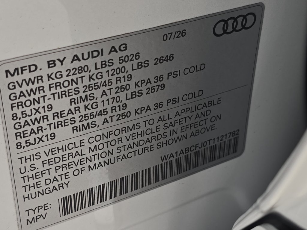 New 2026 Audi Q3 quattro 2.0T AWD/4WD image 36