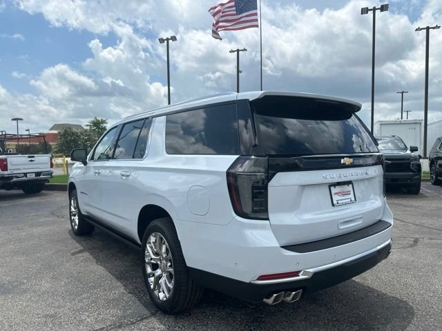 New 2026 Chevrolet Suburban High Country AWD/4WD image 5