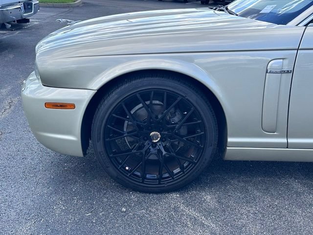 Used 2008 Jaguar XJ8 RWD image 8
