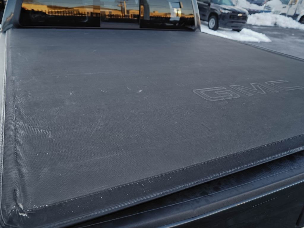 Used 2018 GMC Canyon Denali image 9