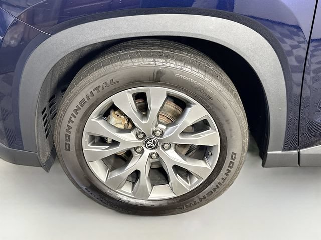 Certified 2024 Toyota Grand Highlander AWD image 4