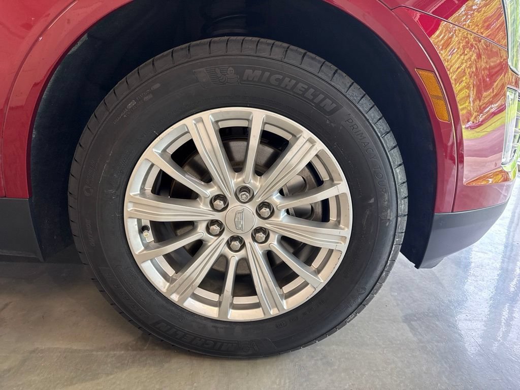 Used 2019 Cadillac XT5 FWD image 7
