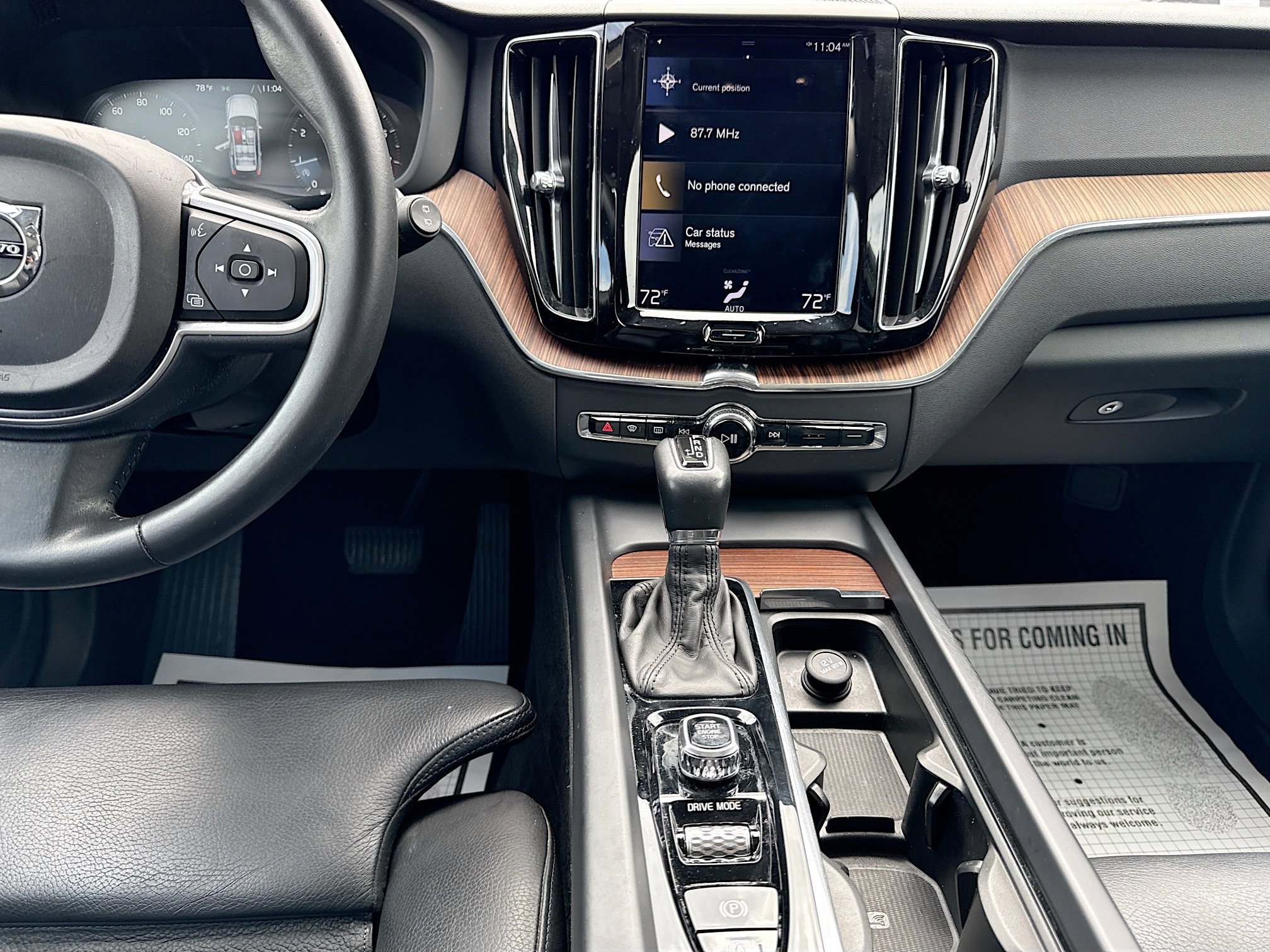 Used 2019 Volvo XC60 T5 Momentum w/ Multimedia Package image 20