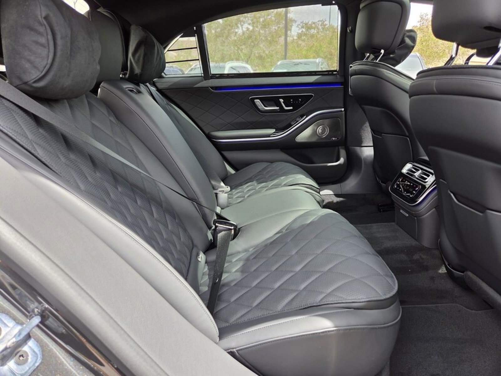 New 2026 Mercedes-Benz S 580 4MATIC Sedan image 15