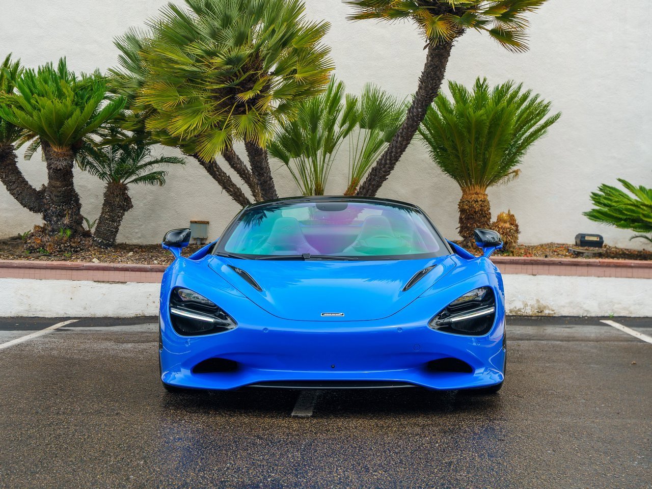 Used 2024 McLaren 750S Spider image 2