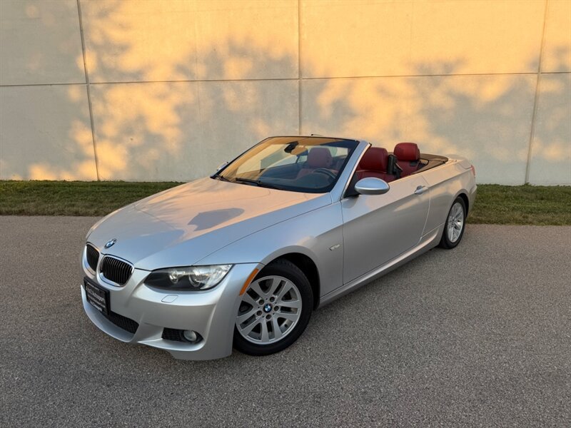 Used 2009 BMW 328i Convertible RWD image 4