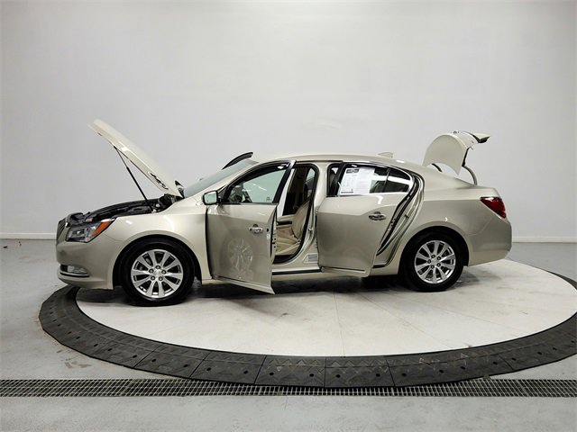 Used 2016 Buick LaCrosse Leather image 12