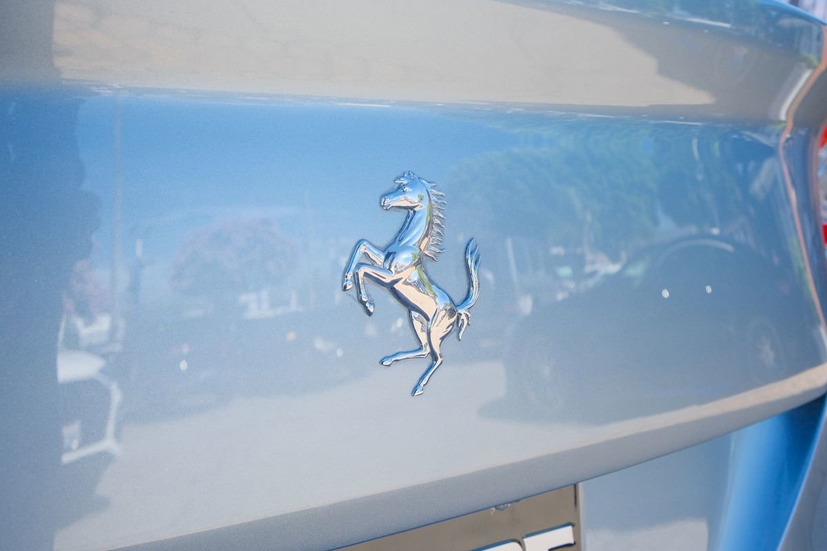 Used 2012 Ferrari FF AWD/4WD image 36