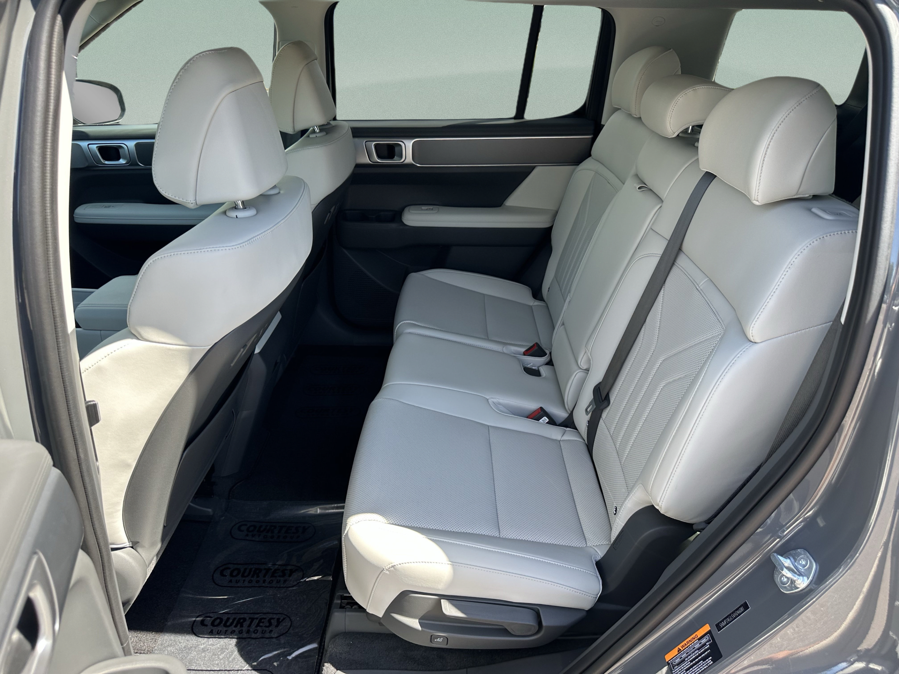New 2027 Hyundai Santa Fe SEL FWD image 14