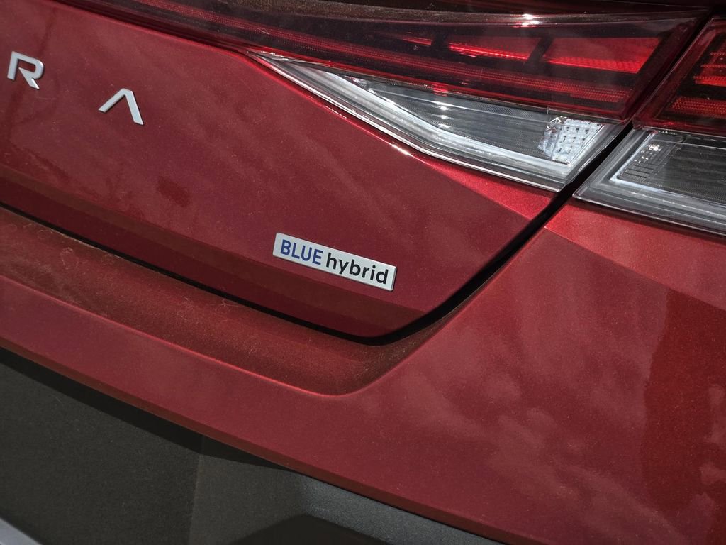 New 2026 Hyundai Elantra Blue FWD image 5