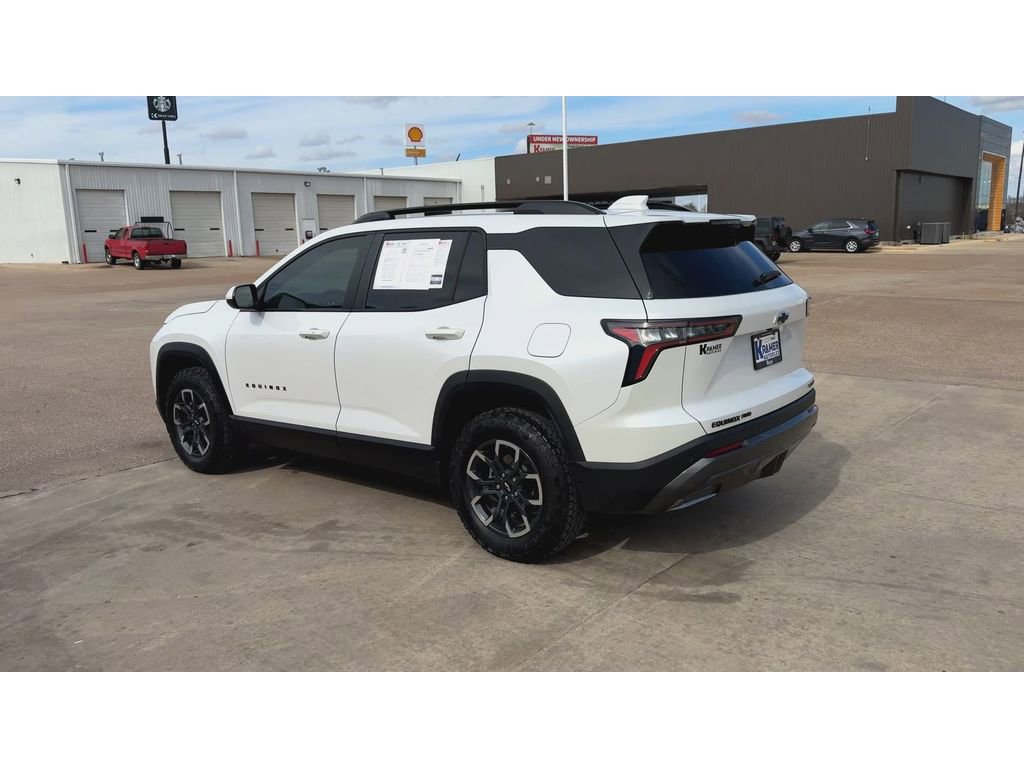 Used 2025 Chevrolet Equinox ACTIV image 6