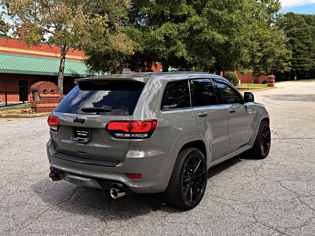 Used 2020 Jeep Grand Cherokee SRT AWD/4WD image 5