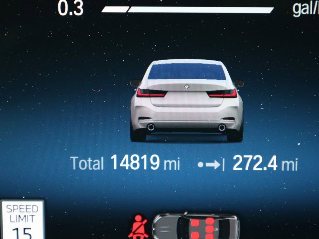 Used 2024 BMW 330i Sedan w/ Premium Package image 44