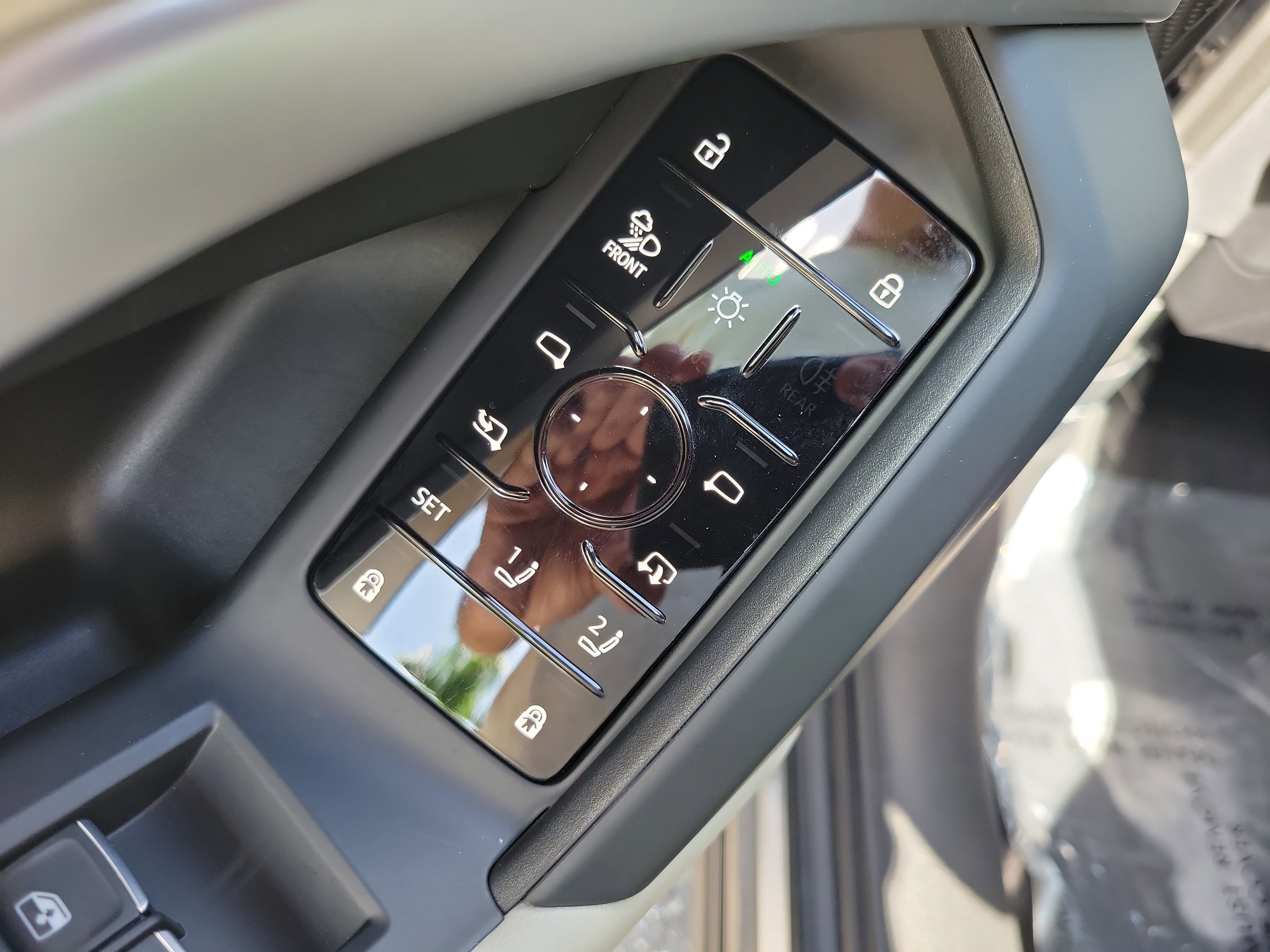 Certified 2025 Audi Q5 Prestige image 17